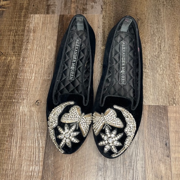 Alexander McQueen velvet flats - Picture 2 of 6
